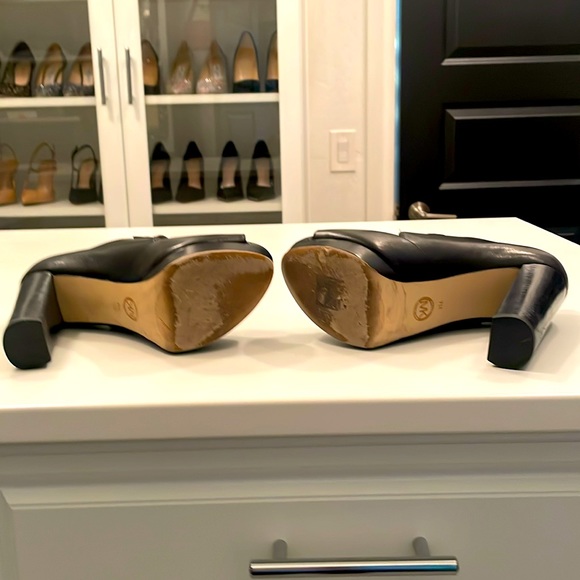 Michael Kors Platform Open Toe - Picture 4 of 4